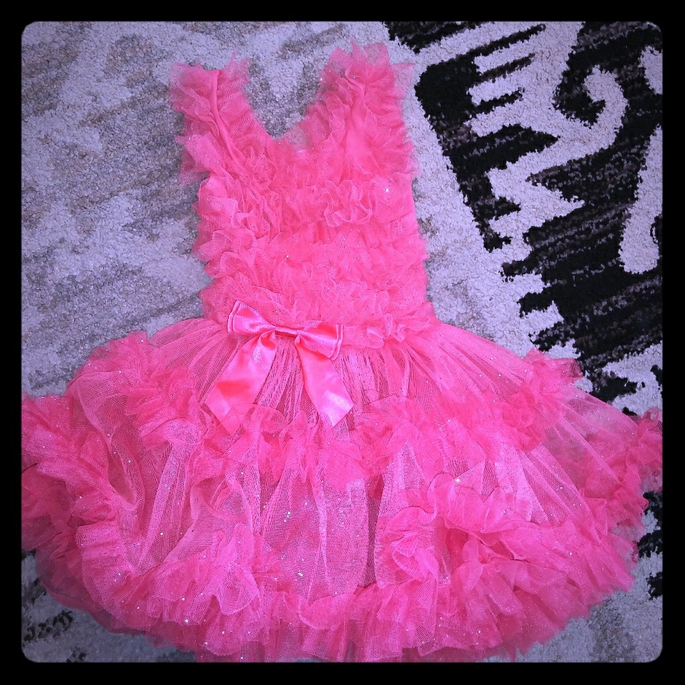 Fussy pink girly dress